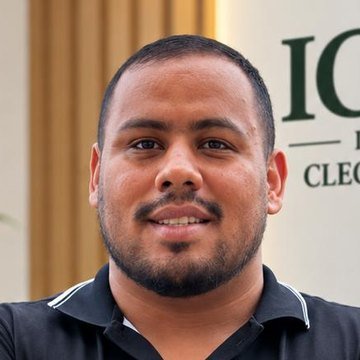 Carlos César